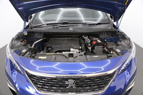 Peugeot 3008 PURETECH S/S GT LINE PREMIUM 29