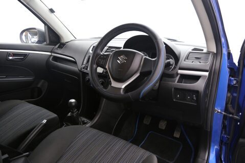 Suzuki Swift SZ3 21