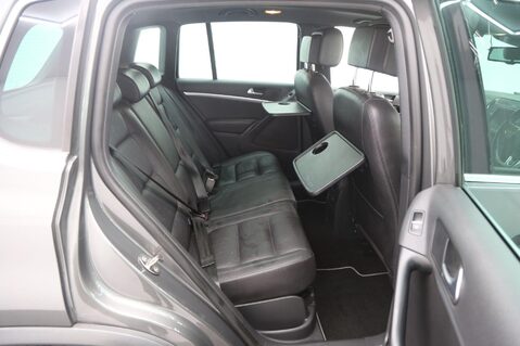 Volkswagen Tiguan R LINE EDITION TDI BMT 4MOTION DSG 22