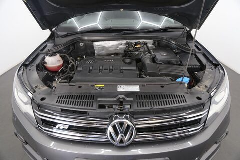 Volkswagen Tiguan R LINE EDITION TDI BMT 4MOTION DSG 27