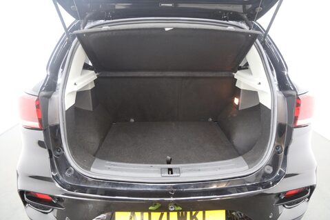 MG ZS EXCLUSIVE T-GDI 25