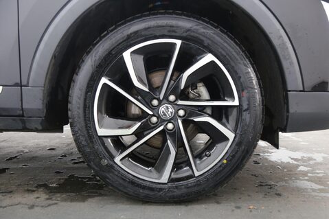 MG ZS EXCLUSIVE T-GDI 26