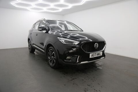 MG ZS EXCLUSIVE T-GDI 1