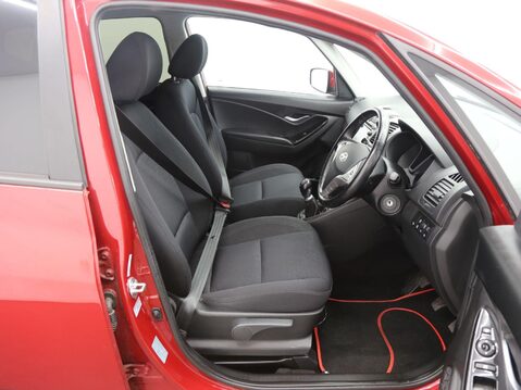 Hyundai ix20 MPI SE NAV 23