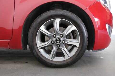 Hyundai ix20 MPI SE NAV 29