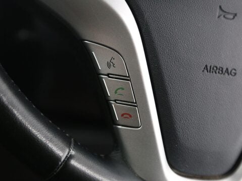 Hyundai ix20 MPI SE NAV 12