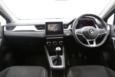 Renault Captur ICONIC TCE 9