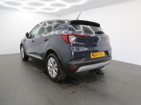 Renault Captur ICONIC TCE 7