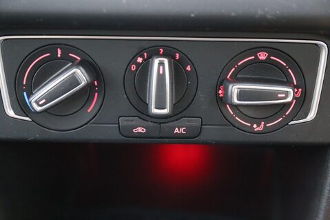 Volkswagen Polo MATCH EDITION TSI 17