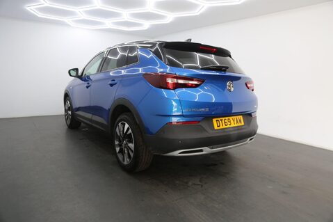 Vauxhall Grandland X SRI NAV 7