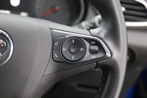 Vauxhall Grandland X SRI NAV 12