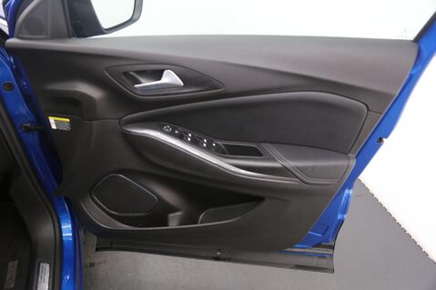 Vauxhall Grandland X SRI NAV 20