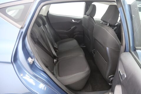 Ford Fiesta ZETEC 23