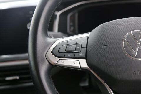 Volkswagen Polo STYLE TSI 11