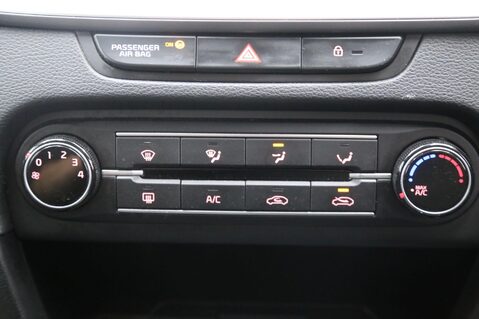 Kia Ceed 2 ISG 17