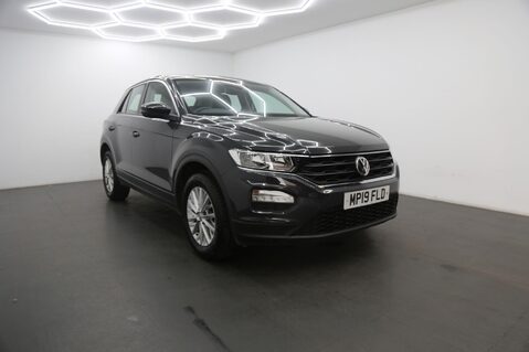 Volkswagen T-Roc S TSI 1