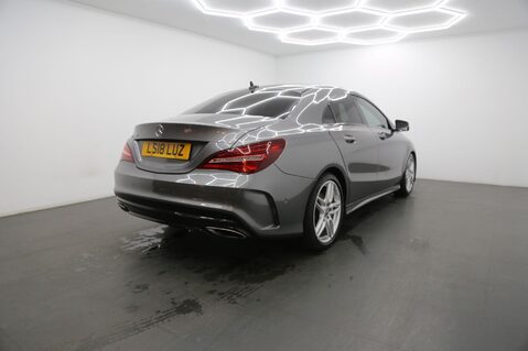Mercedes-Benz CLA Class CLA 180 AMG LINE 5