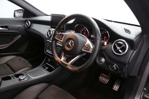 Mercedes-Benz CLA Class CLA 180 AMG LINE 21