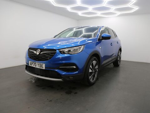 Vauxhall Grandland X SE PREMIUM 3