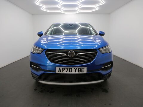 Vauxhall Grandland X SE PREMIUM 2