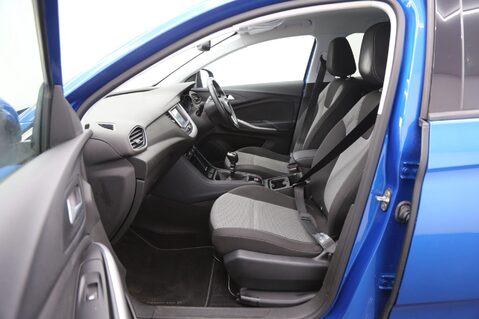 Vauxhall Grandland X SE PREMIUM 22