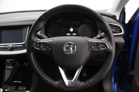 Vauxhall Grandland X SE PREMIUM 10