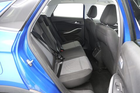 Vauxhall Grandland X SE PREMIUM 23