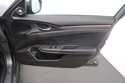 Honda Civic VTEC PRESTIGE 19