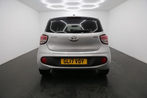 Hyundai i10 PREMIUM SE 6