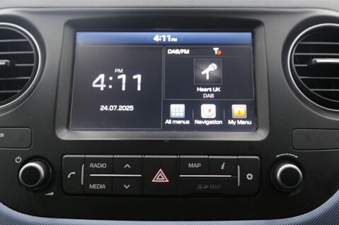 Hyundai i10 PREMIUM SE 15