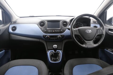 Hyundai i10 PREMIUM SE 9