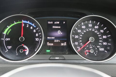 Volkswagen Golf E-GOLF 14