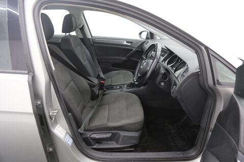 Volkswagen Golf E-GOLF 20