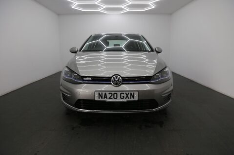 Volkswagen Golf E-GOLF 2