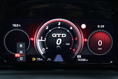 Volkswagen Golf GTD TDI DSG 14
