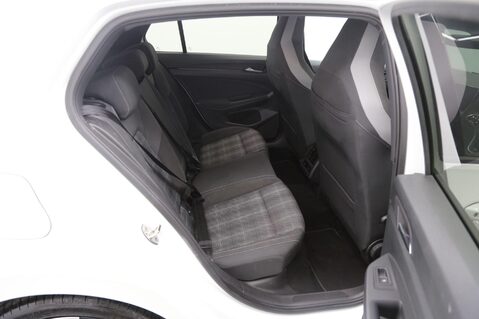 Volkswagen Golf GTD TDI DSG 24