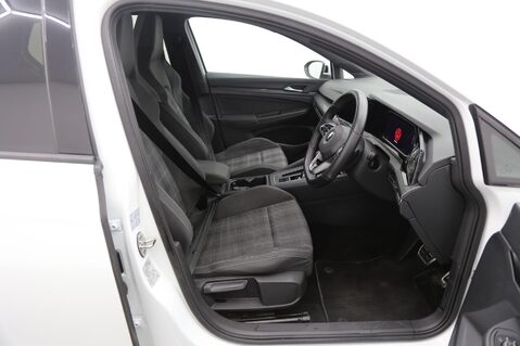 Volkswagen Golf GTD TDI DSG 21