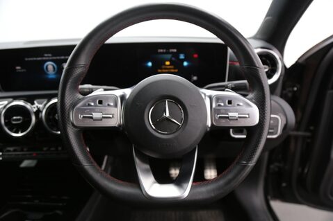 Mercedes-Benz A Class A 200 AMG LINE EXECUTIVE 10