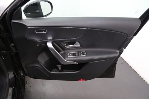 Mercedes-Benz A Class A 180 D SPORT EXECUTIVE 20