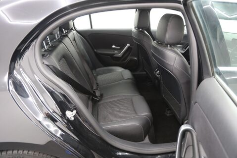 Mercedes-Benz A Class A 180 D SPORT EXECUTIVE 24