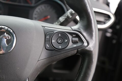 Vauxhall Crossland ELITE 12