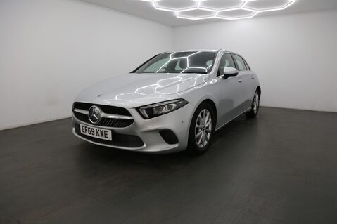 Mercedes-Benz A Class 1.5 A180d Sport (Executive) 7G-DCT Euro 6 (s/s) 5dr 3
