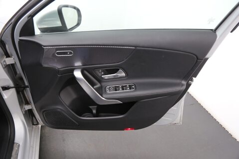 Mercedes-Benz A Class 1.5 A180d Sport (Executive) 7G-DCT Euro 6 (s/s) 5dr 20