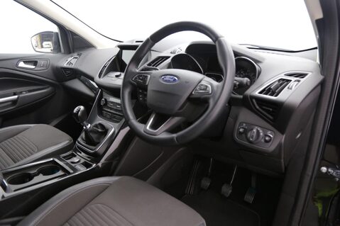 Ford Kuga 2.0 TDCi Titanium Euro 6 (s/s) 5dr 21