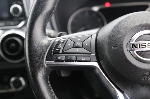 Nissan Juke 1.0 DIG-T Tekna DCT Auto Euro 6 (s/s) 5dr 11
