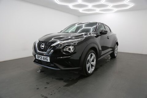 Nissan Juke 1.0 DIG-T Tekna DCT Auto Euro 6 (s/s) 5dr 3