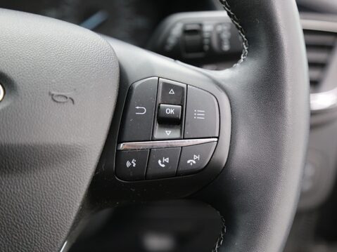 Ford Fiesta 1.0T EcoBoost Titanium Euro 6 (s/s) 5dr 12