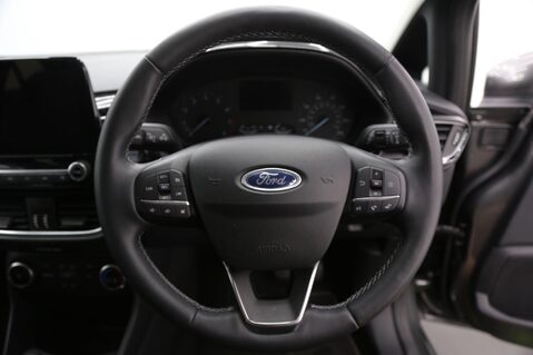 Ford Fiesta 1.0T EcoBoost Titanium Euro 6 (s/s) 5dr 10