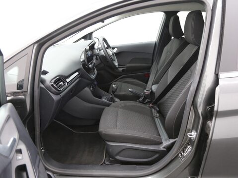Ford Fiesta 1.0T EcoBoost Titanium Euro 6 (s/s) 5dr 22