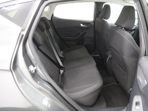Ford Fiesta 1.0T EcoBoost Titanium Euro 6 (s/s) 5dr 23